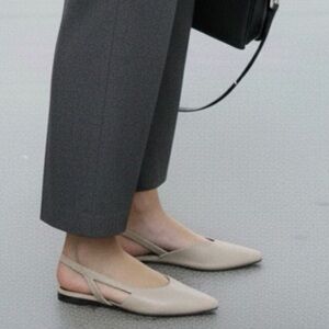 Seychelles Good Girl Ivory Leather Slingback Flats Pointed Toe Size 10 NWB